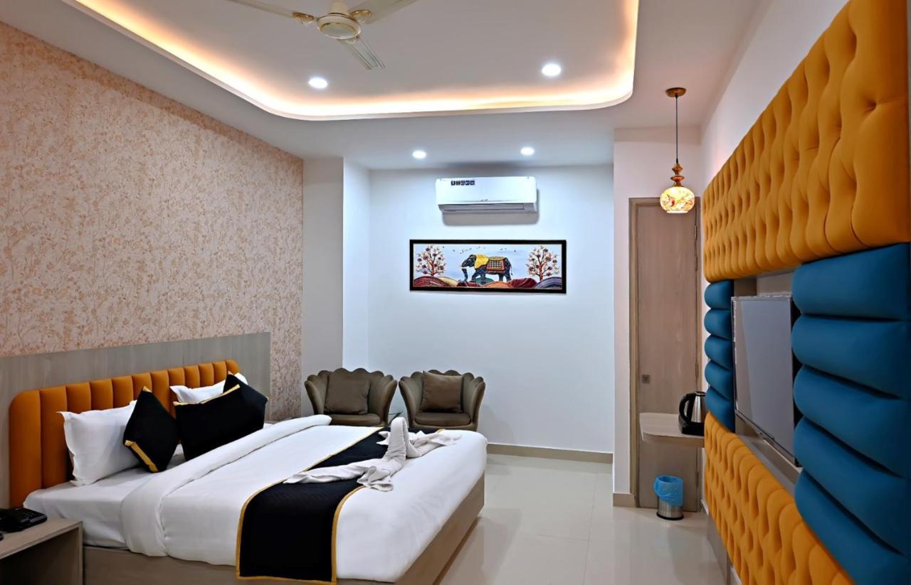 אמריצר Hotel Golden Stay מראה חיצוני תמונה