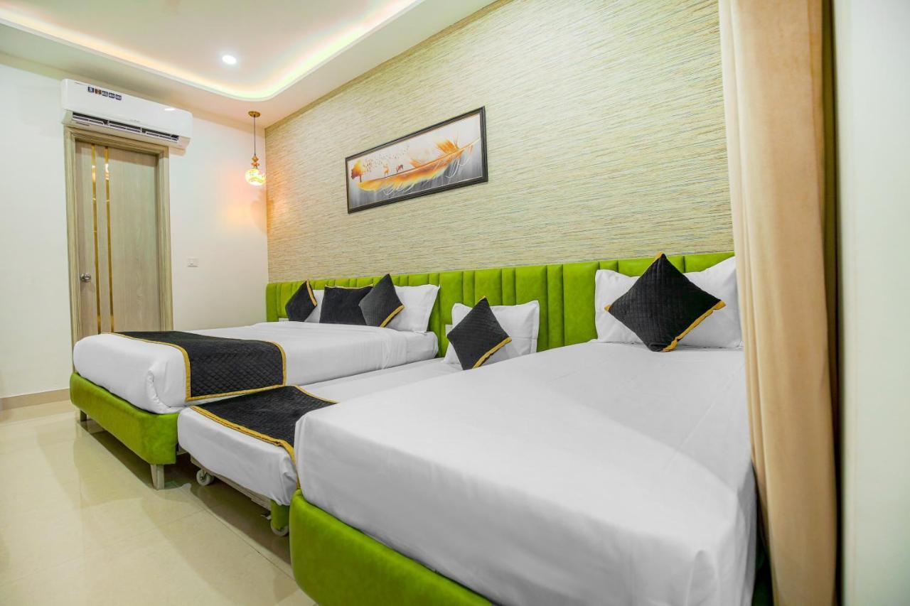 אמריצר Hotel Golden Stay מראה חיצוני תמונה